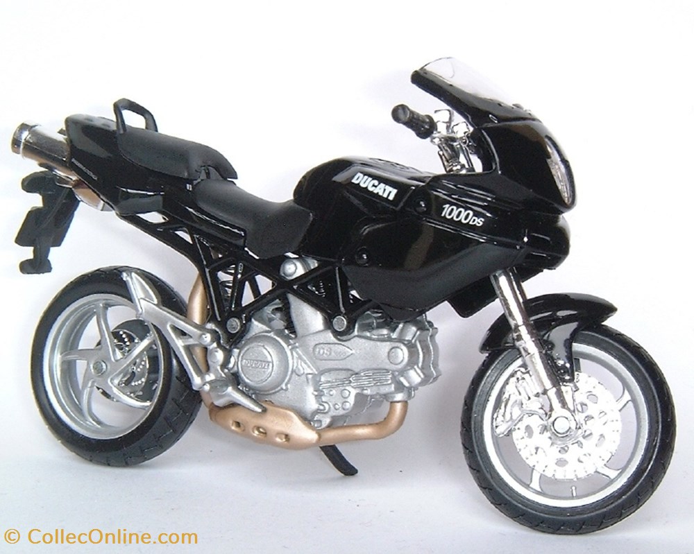 modeles reduits motos ducati ds 1000 multistrada
