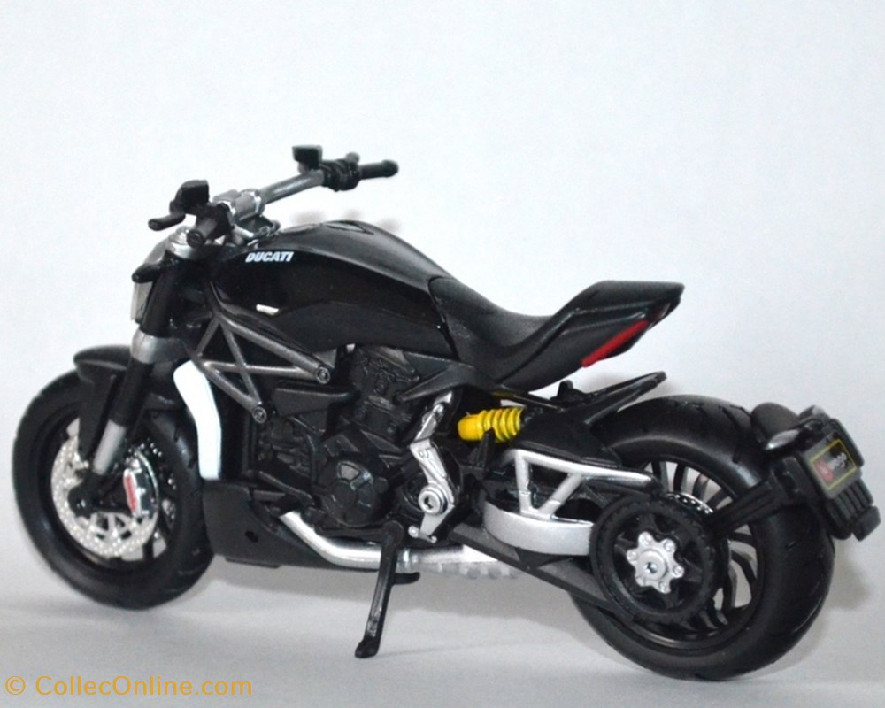 2016 - 1262 X Diavel S 2 modeles reduits motos ducati 2016 1262 x diavel s