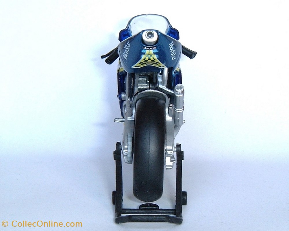 2003 - RC 211 V - Sete Giberneau 4 modeles reduits motos honda 2003 rc 211 v sete giberneau