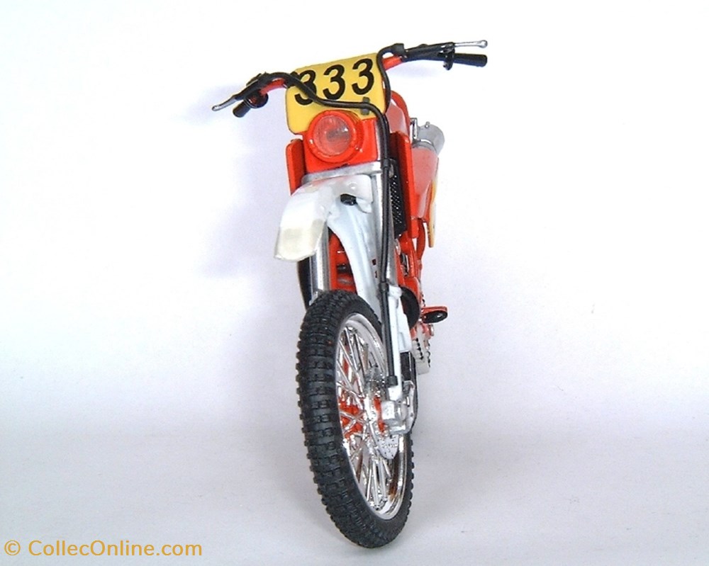 Jawa 250 Enduro 3 modeles reduits motos jawa 250 enduro