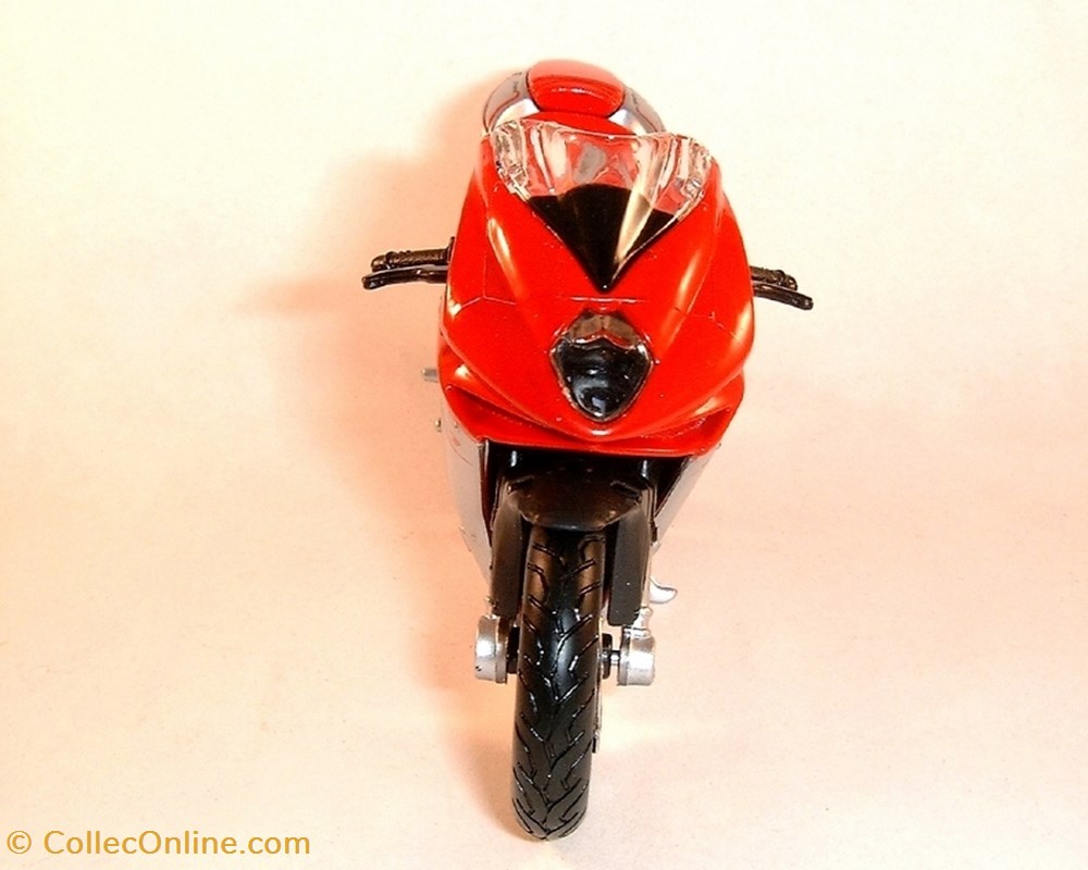 2012 - F4 1000 R 3 modeles reduits motos mv agusta 2012 f4 1000 r