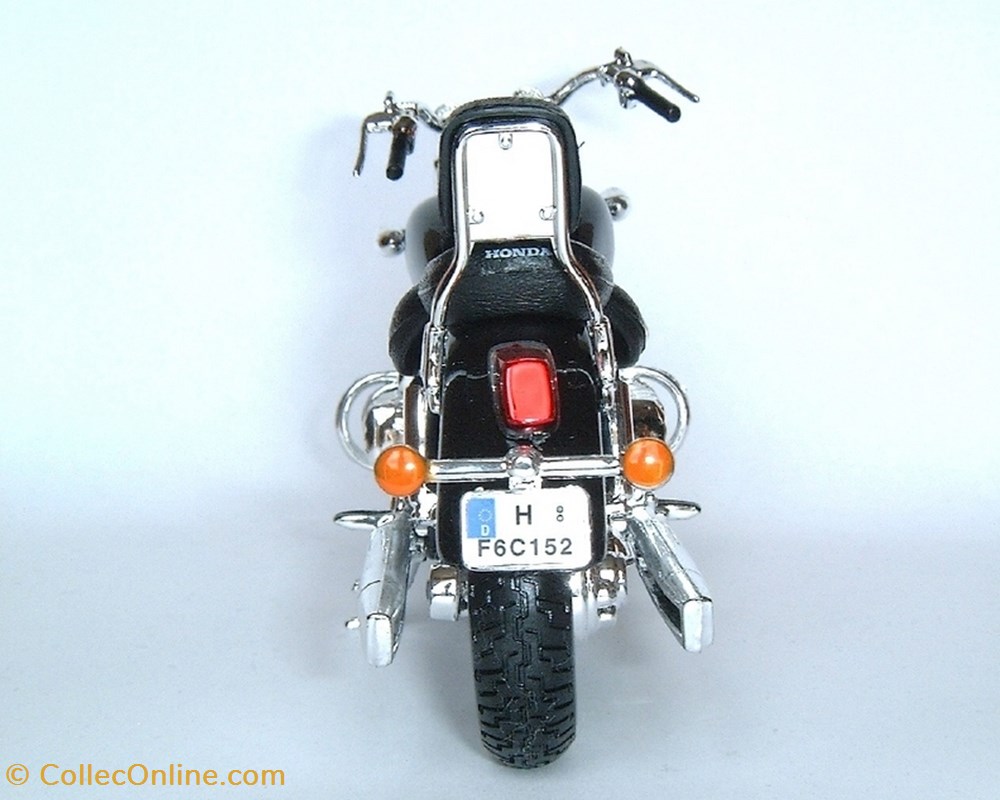 modeles reduits motos honda 1997 gl 1500 f6c valkyrie