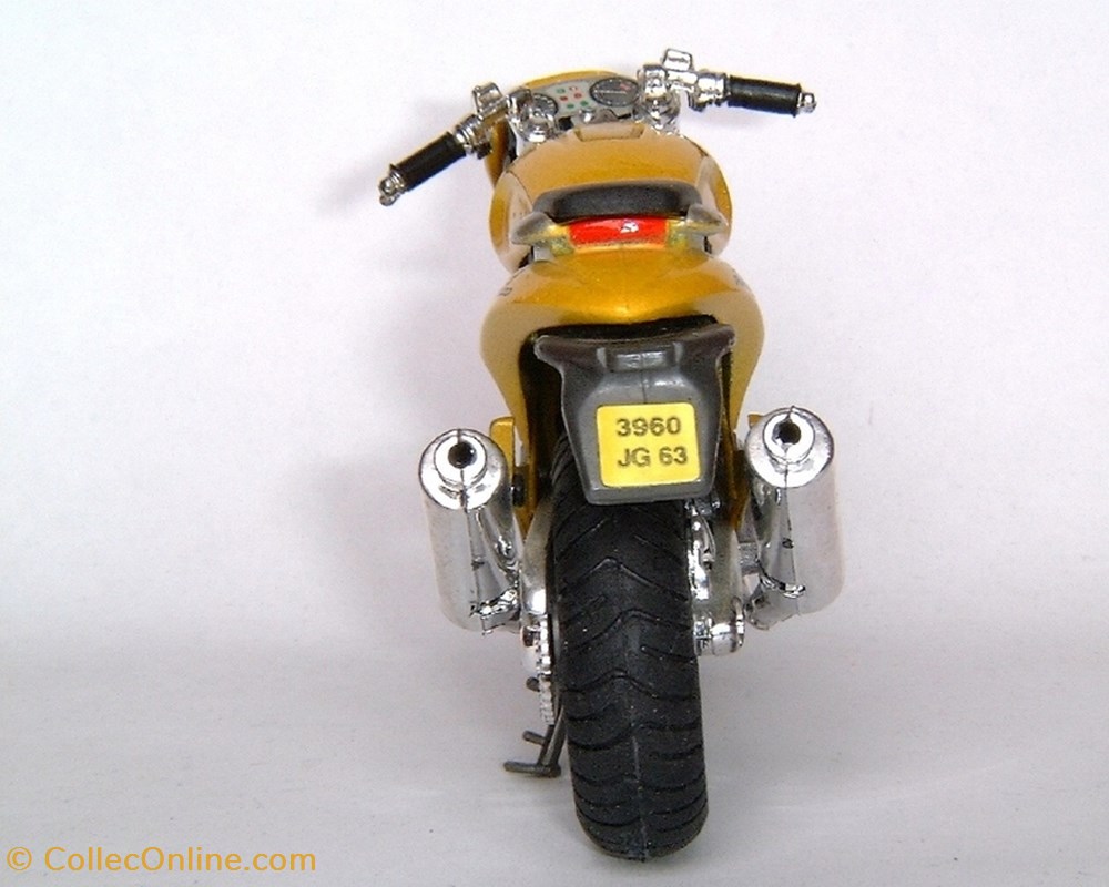 1999 - Roadster 1000 4 modele reduit moto voxan 1999 roadster 1000