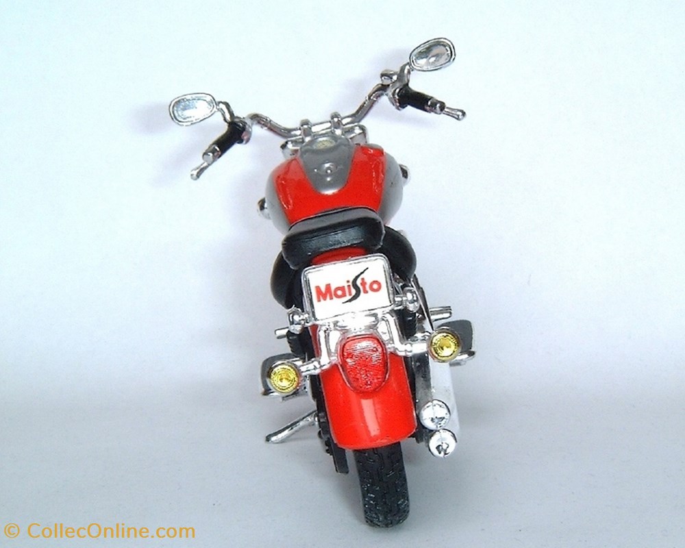 modele reduit moto yamaha 2003 xvz 1600 road star