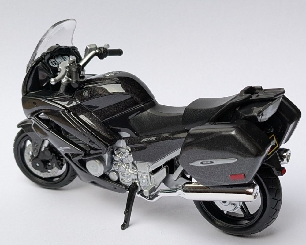 modeles reduits motos yamaha 2013 fjr 1300 as