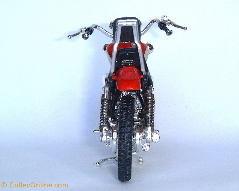 1986 - XV 1000 Virago 4 modele reduit moto yamaha 1986 xv 1000 virago