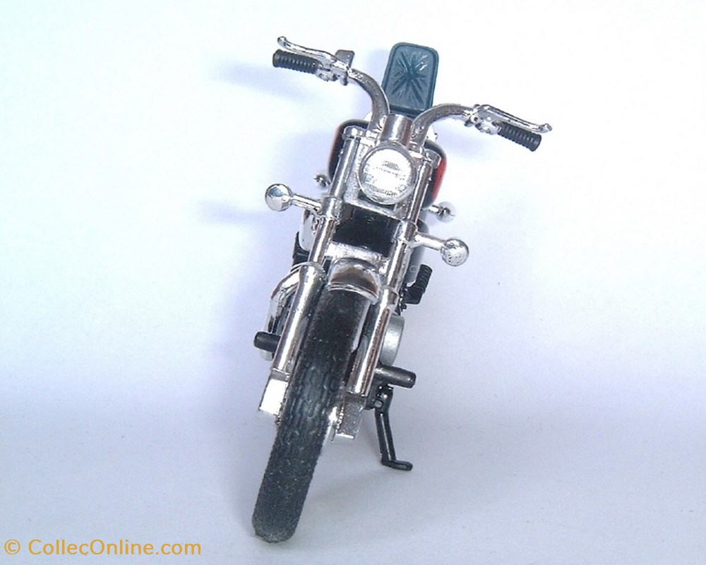 modeles reduits motos honda 1990 vlx 600 steed
