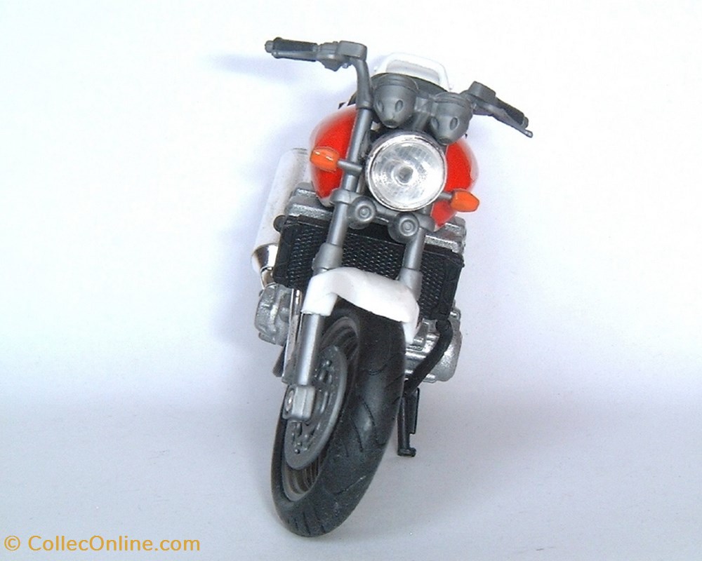 modele reduit moto hondum 2003 cb 1300 f