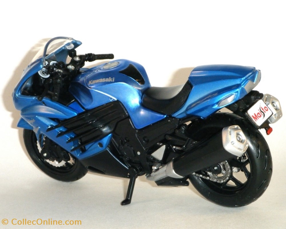 2012 - ZZR 1400 2 modeles reduits motos kawasaki 2012 zzr 1400