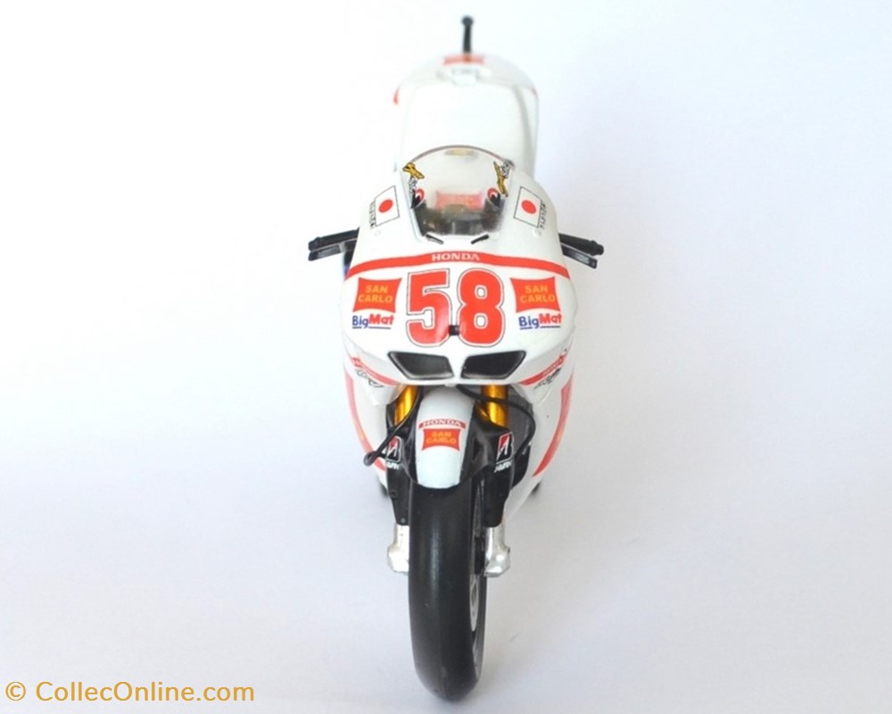 2011 - RC 212 V - Marco Simoncelli 3 modeles reduits motos honda 2011 rc 212 v marco simoncelli