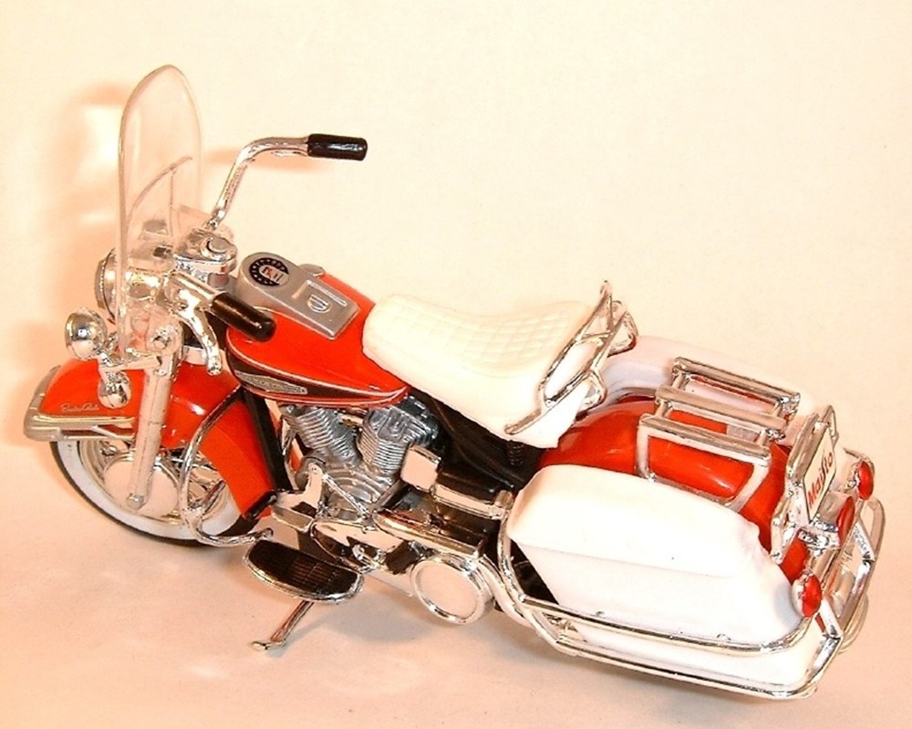 modeles reduits motos harley davidson 1968 flh 1200 electra glide