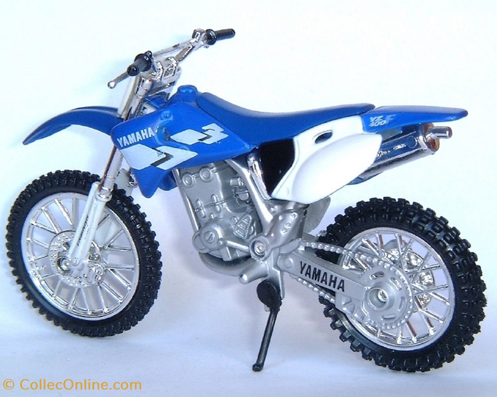 modele reduit moto yamaha 2001 yz 400 f