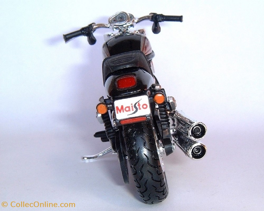 modeles reduits motos harley davidson 2006 vrscr 1130 street rod