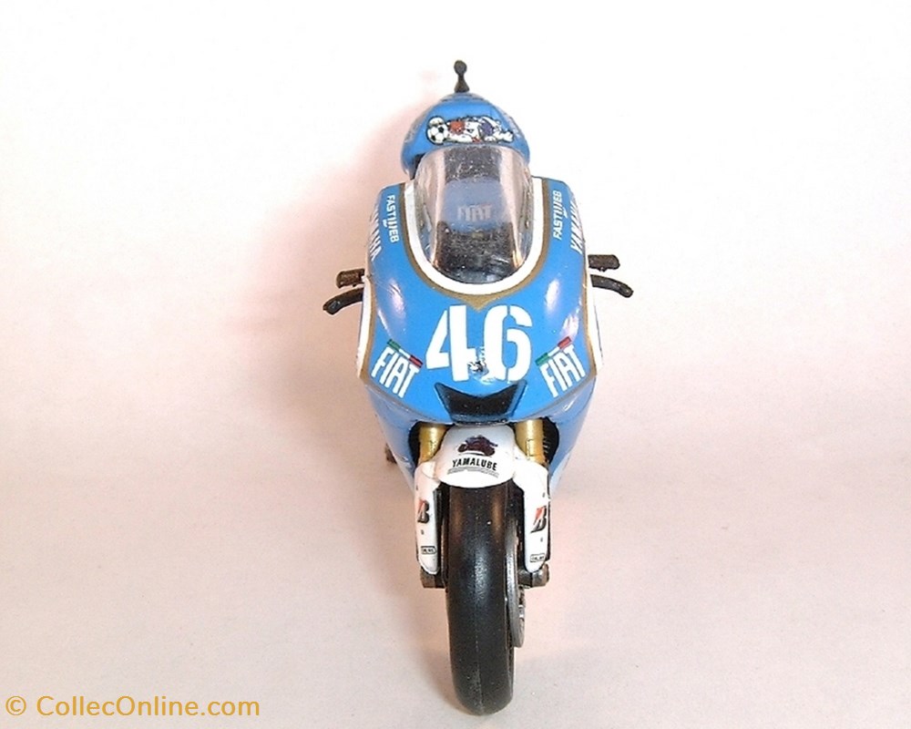 modeles reduits motos yamaha 2008 yzr m1 valentino rossi