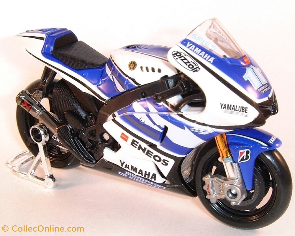 2012 - YZR-M1 - Ben Spies modeles reduits motos yamaha 2012 yzr m1 ben spies