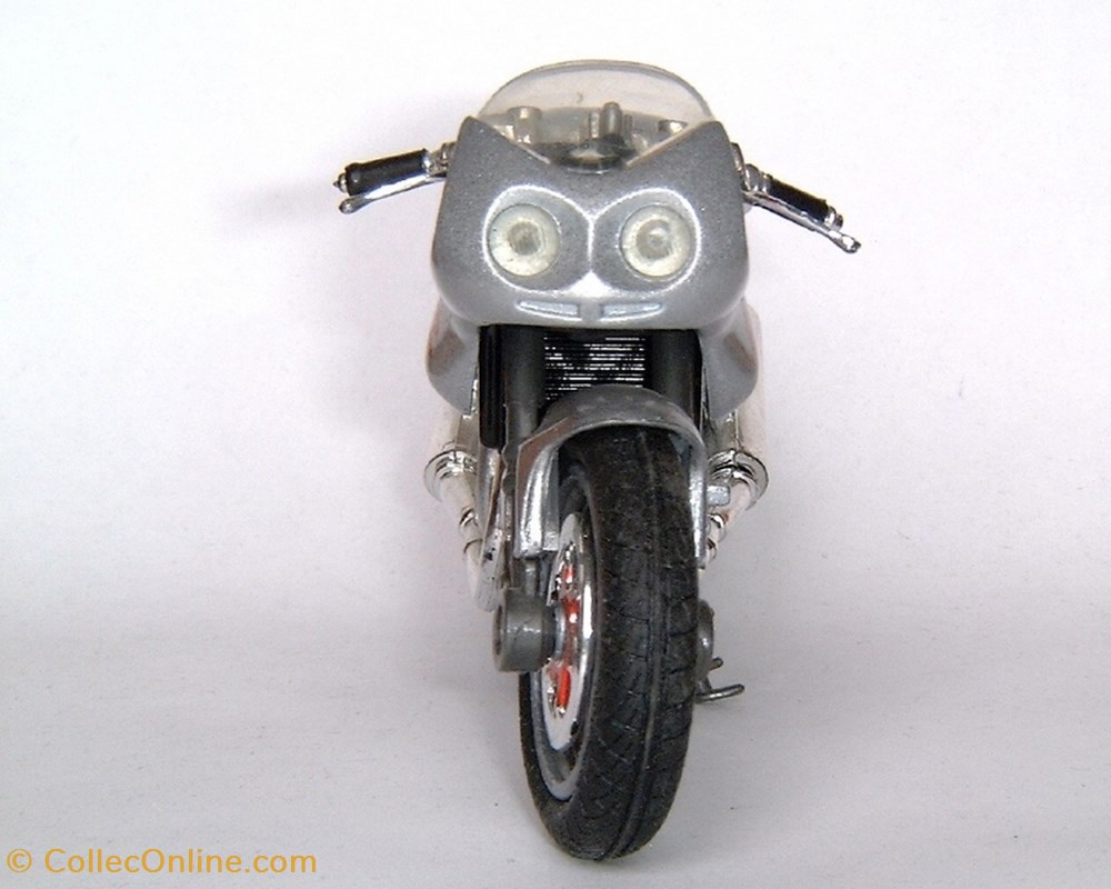 1999 - Café-Racer 1000 3 modele reduit moto voxan 1999 cafe racer 1000