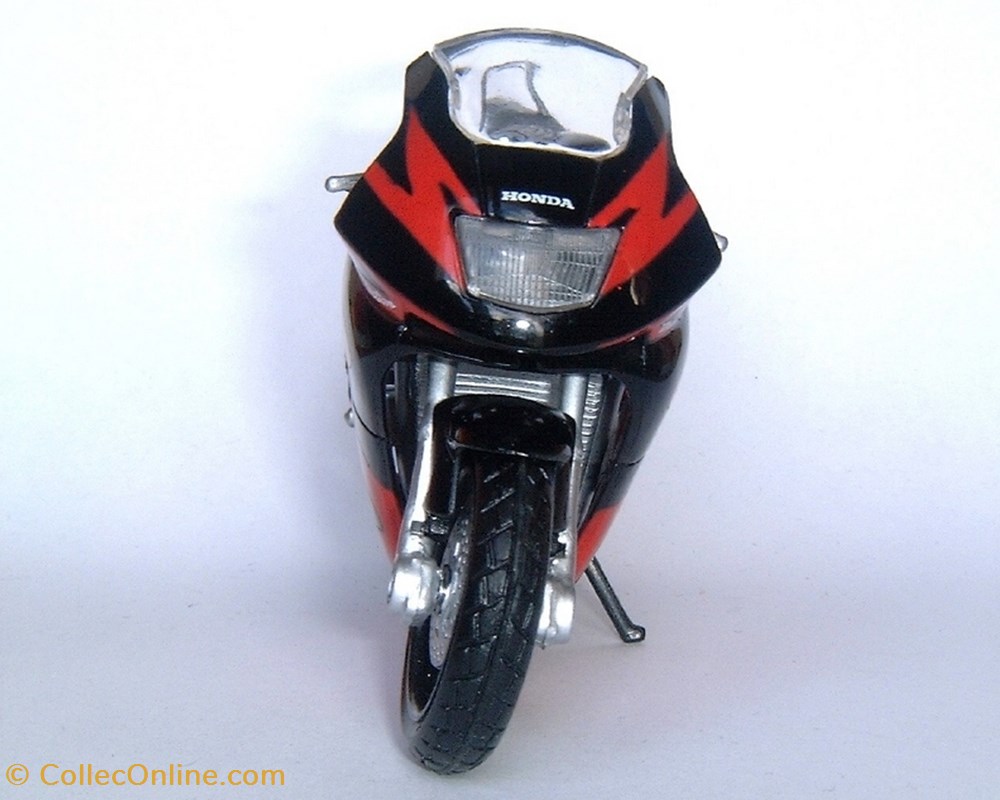 modeles reduits motos honda 1997 cbr 600 f