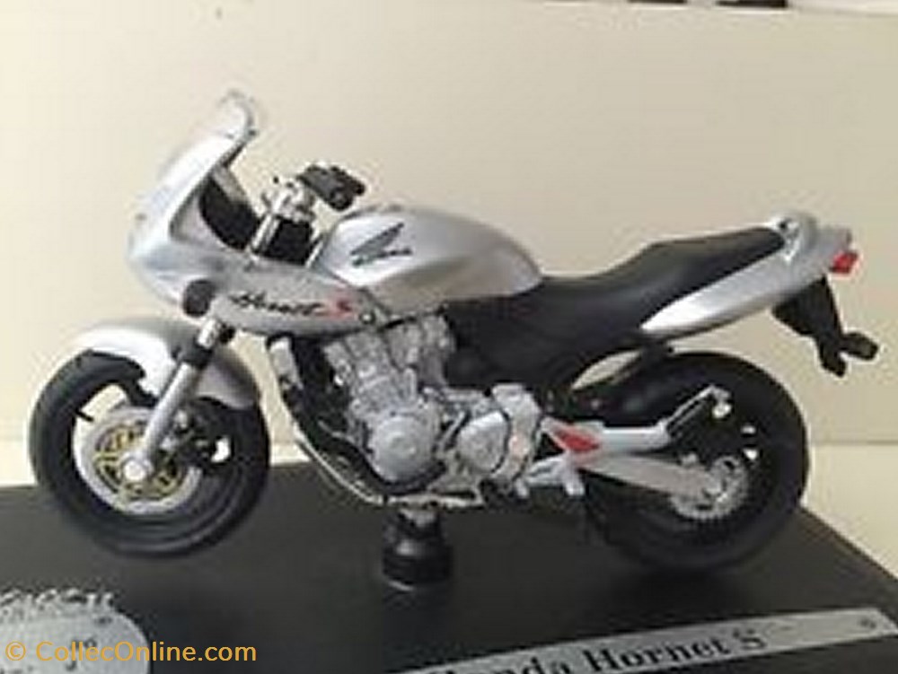 2000 - CB 600 S Hornet modeles reduits motos honda 2000 cb 600 s hornet
