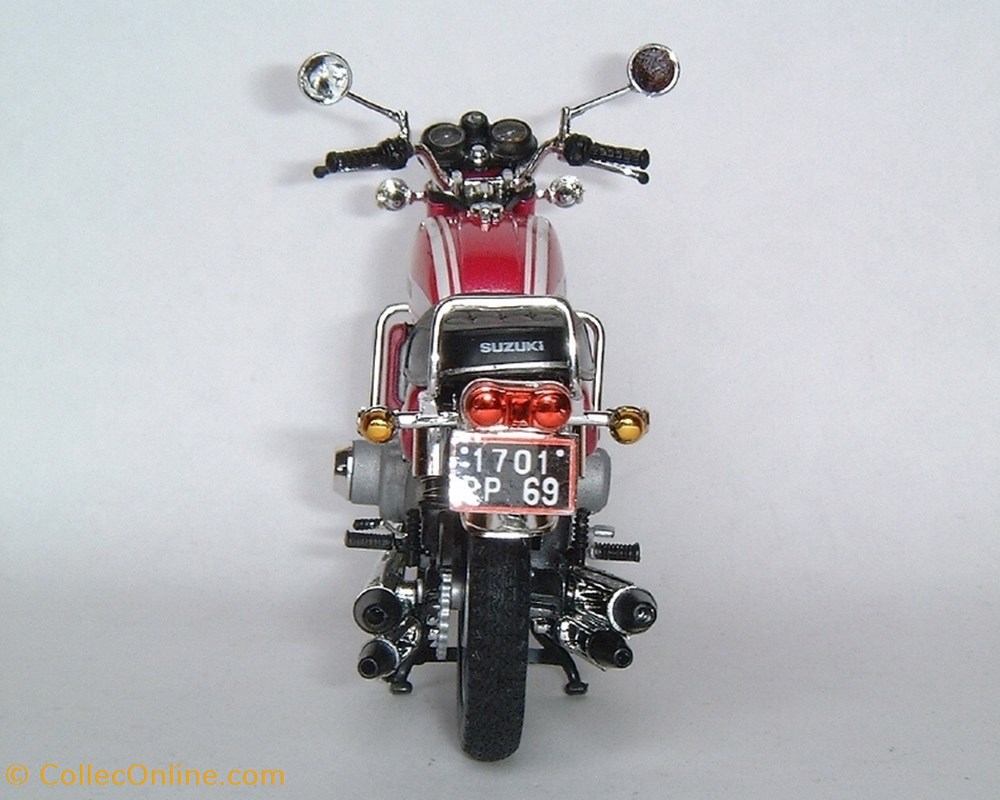 1974 - GT 750 4 modeles reduits motos suzuki 1974 gt 750