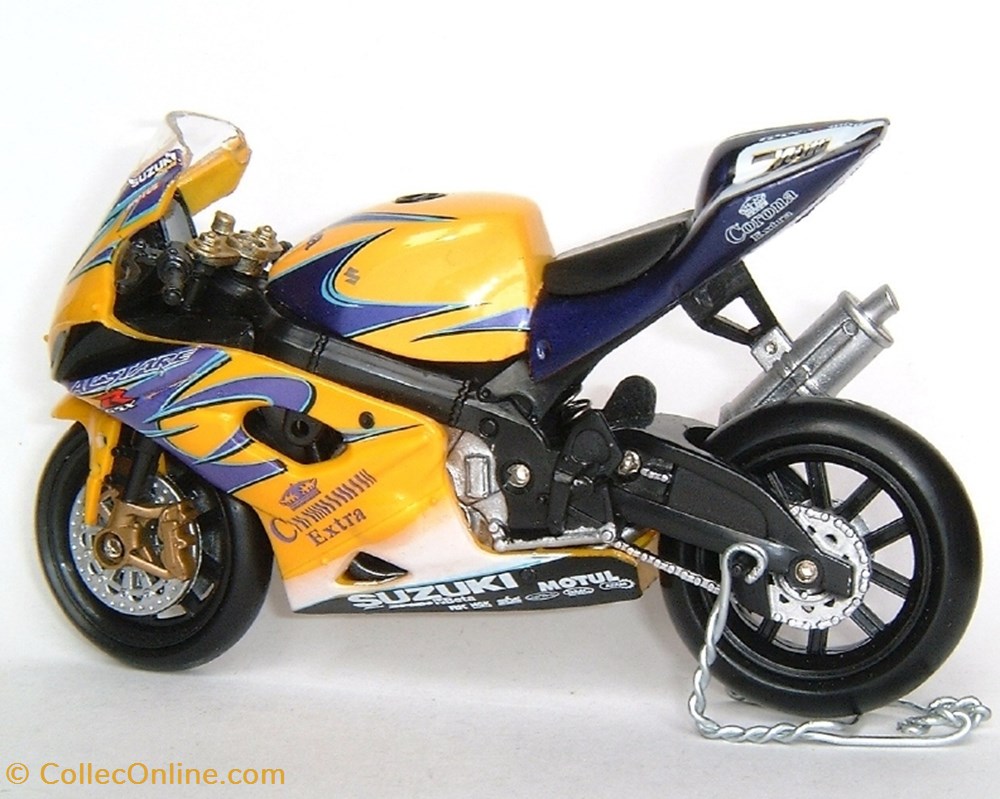 Suzuki 1000 GSX-R 2 modeles reduits motos suzuki 1000 gsx r