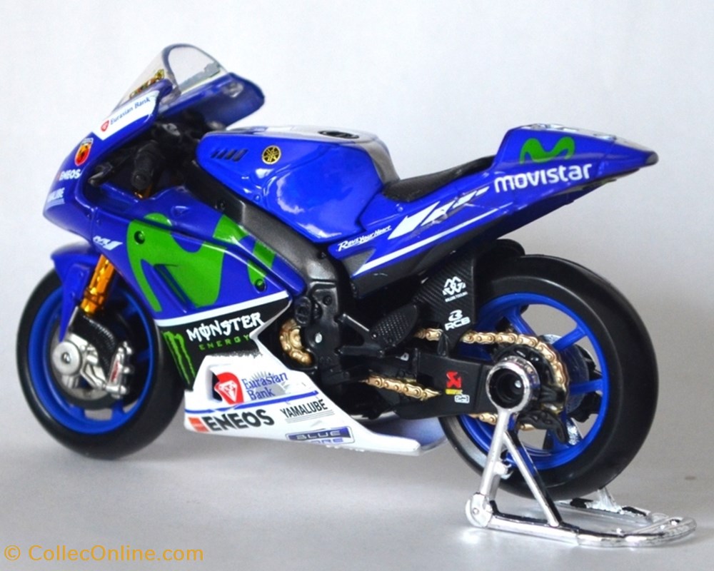 modeles reduits motos yamaha 2016 yzr m1 valentino rossi