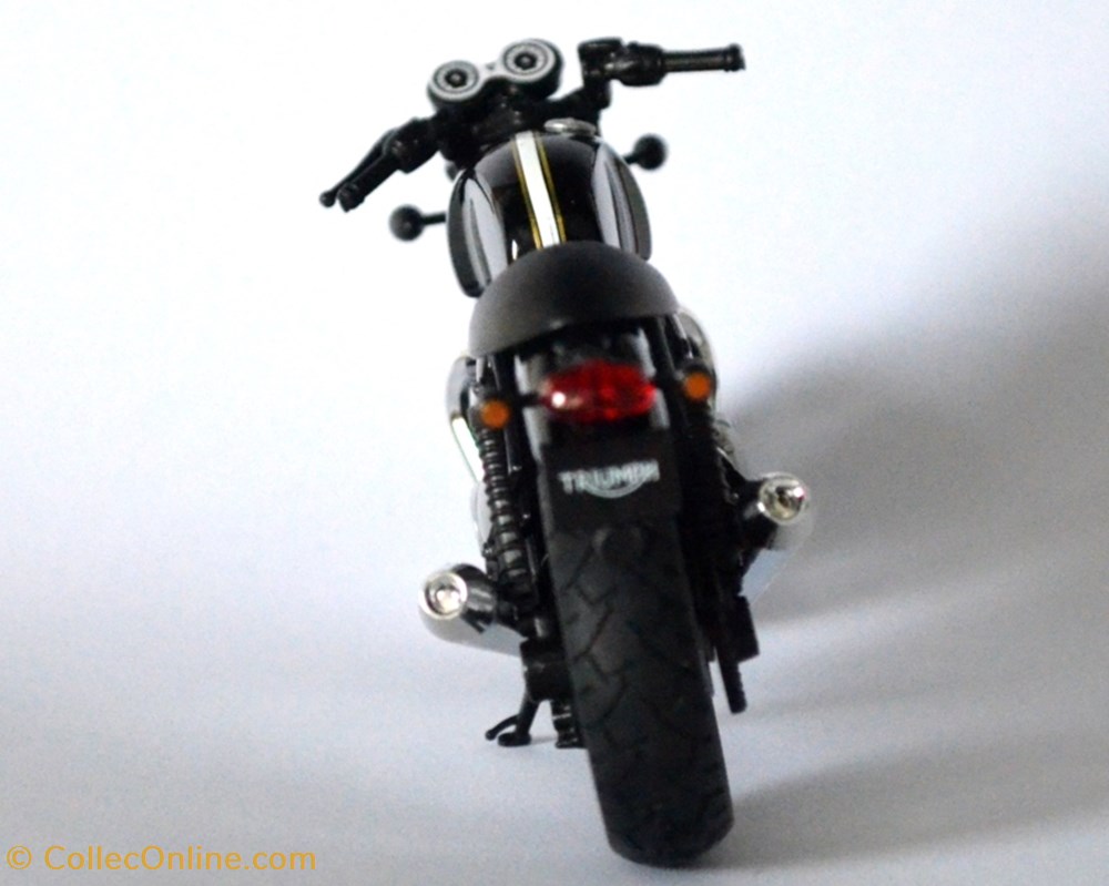 2017 - Thruxton 1200 4 modele reduit moto triumph 2017 thruxton 1200