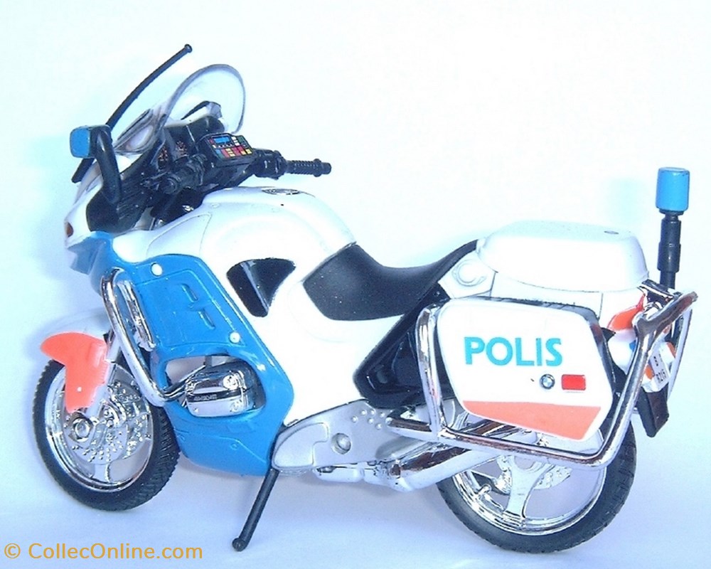 1994 - R 1100 RT : Police 2 modeles reduits motos bmw 1994 r 1100 rt police