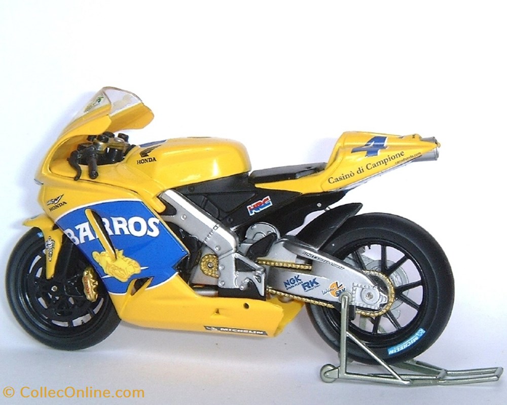 Honda RC 211 V 2 modeles reduits motos honda rc 211 v