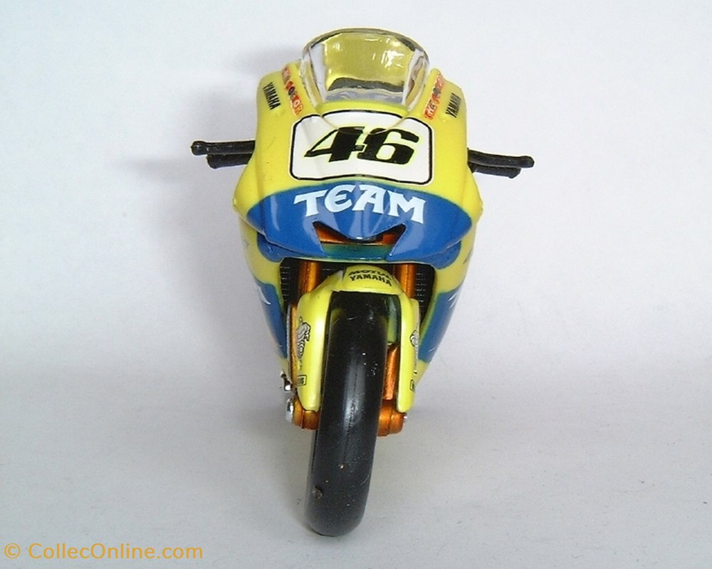 modeles reduits motos yamaha 2006 yzr m1 valentino rossi