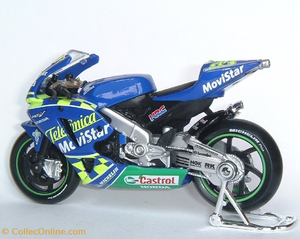 Honda RC 211 V 2 modeles reduits motos honda rc 211 v