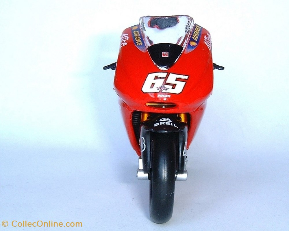 2006 - GP.06 - Loris Capirossi 3 modeles reduits motos ducati 2006 gp 06 loris capirossi