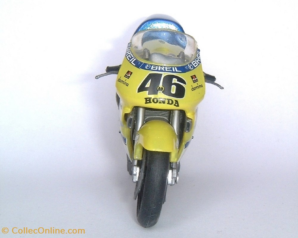 modeles reduits motos honda 2000 nsr 500 valentino rossi