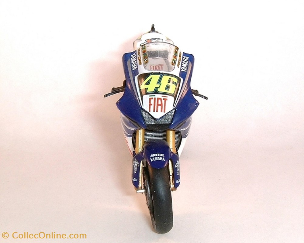 modeles reduits motos yamaha 2007 yzr m1 valentino rossi