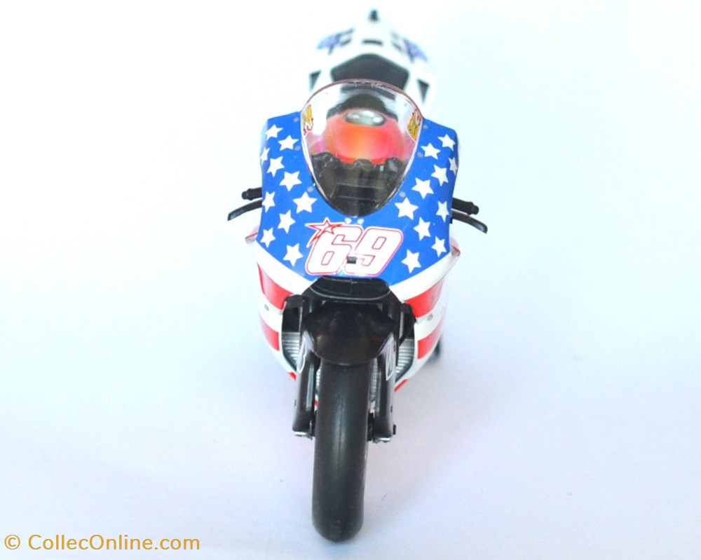 modeles reduits motos ducati desmosedici gp 09 pre saison