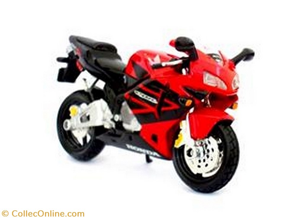 modele reduit moto hondum 2005 cbr 600 rr