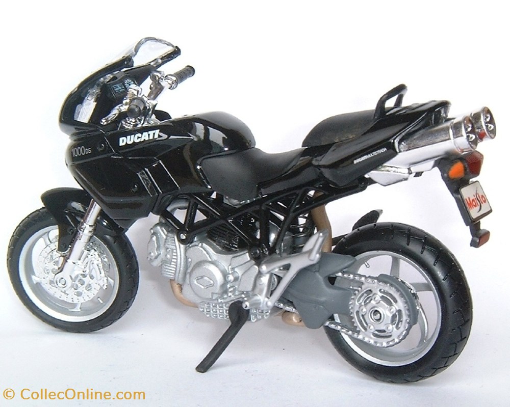 modeles reduits motos ducati ds 1000 multistrada