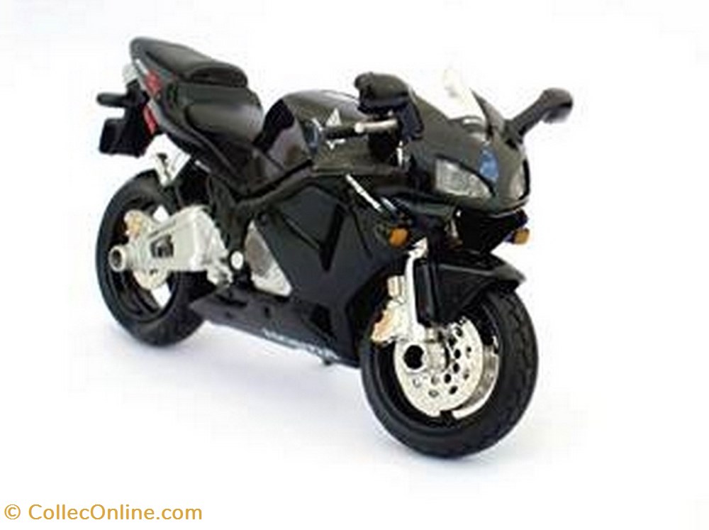 modele reduit moto hondum 2005 cbr 600 rr