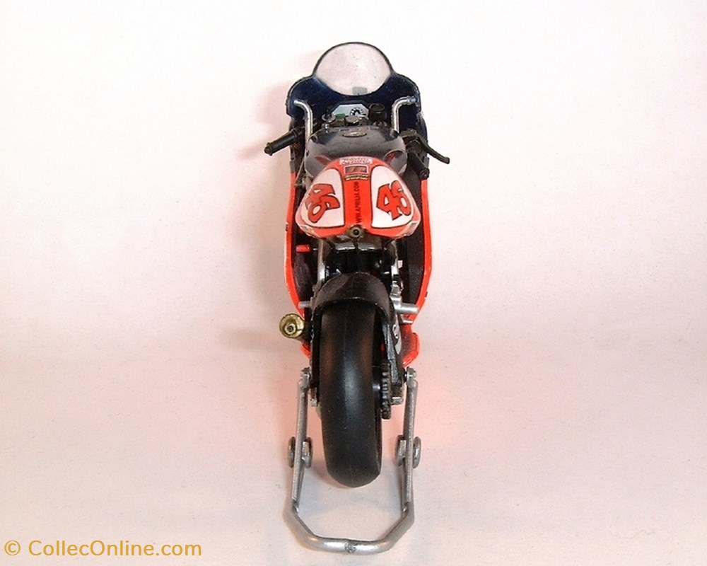 modeles reduits motos aprilia 1998 rsw 250 valentino rossi