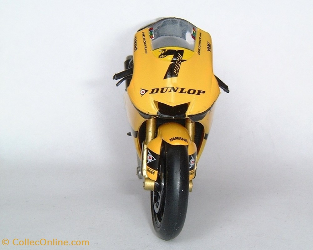 Yamaha YZR-M1 3 modeles reduits motos yamaha yzr m1