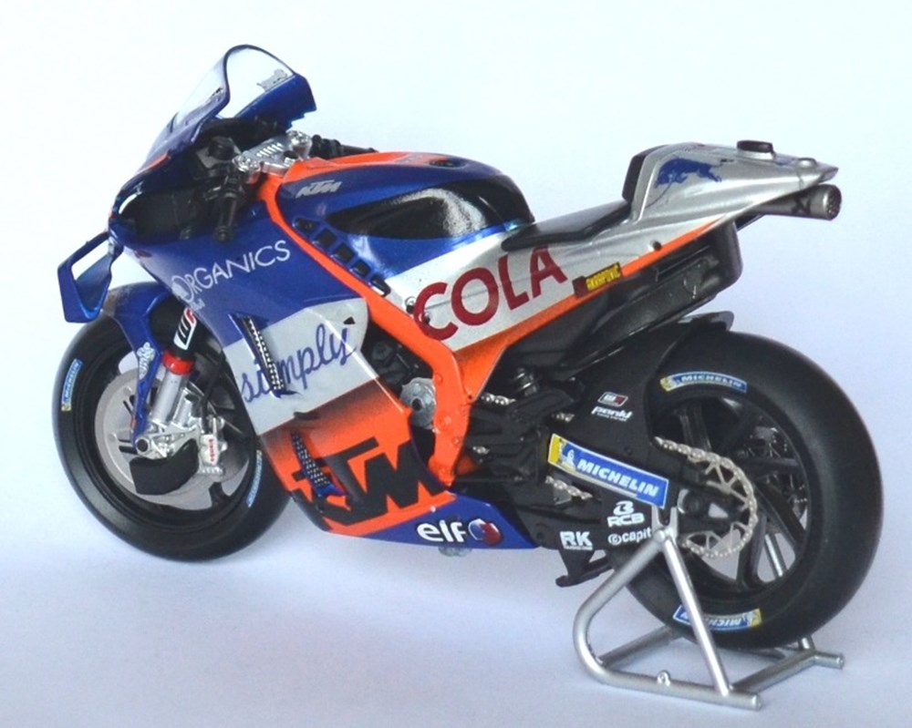 modeles reduits motos ktm rc16