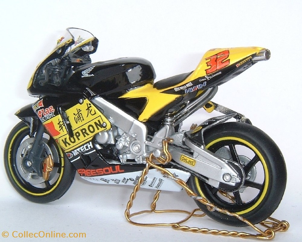 Honda RC 211 V 2 modeles reduits motos honda rc 211 v