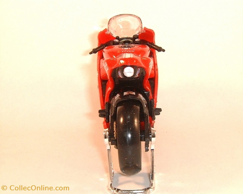 2009 - GP.09 - Nicky Hayden 4 modeles reduits motos ducati 2009 gp 09 nicky hayden