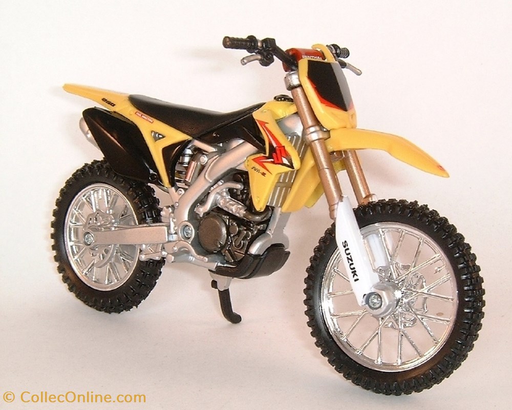 2010 - RM-Z 450 modeles reduits motos suzuki 2010 rm z 450