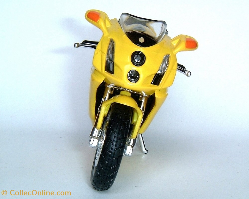 modeles reduits motos ducati 2003 749 s