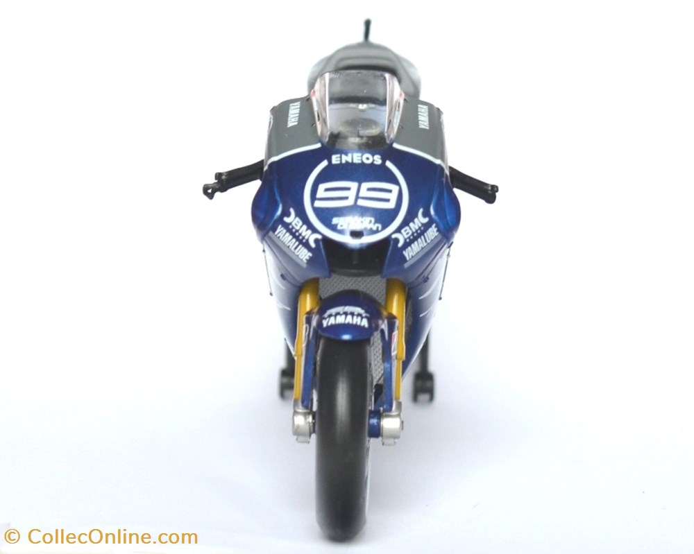 Yamaha YZR-M1 3 modeles reduits motos yamaha yzr m1