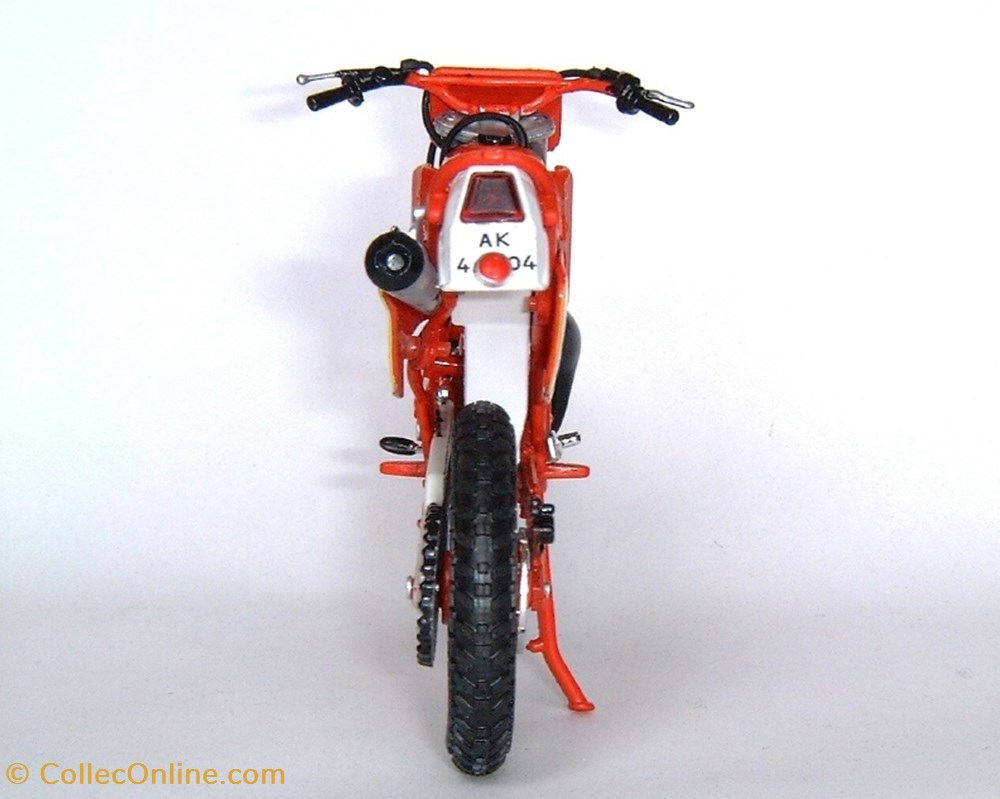 Jawa 250 Enduro 4 modeles reduits motos jawa 250 enduro