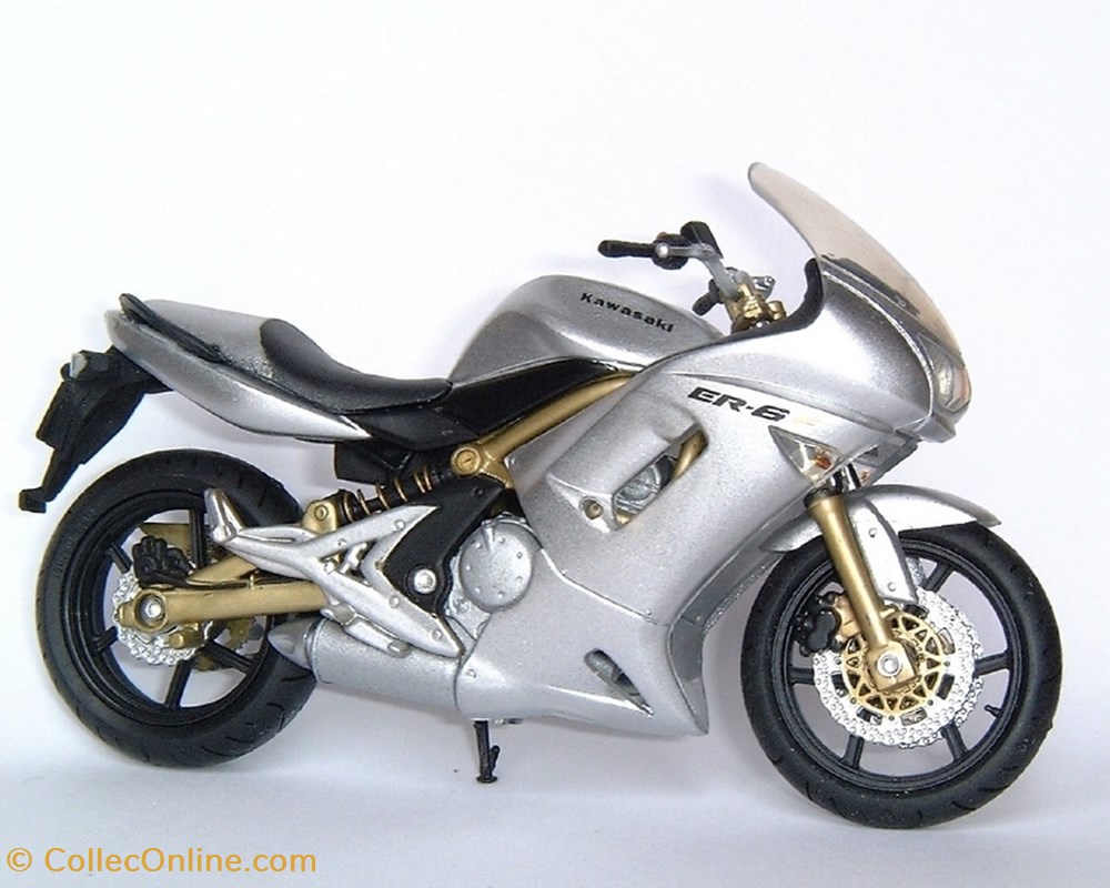 2006 - ER-6 F modele reduit moto kawasaki 2006 er 6 f