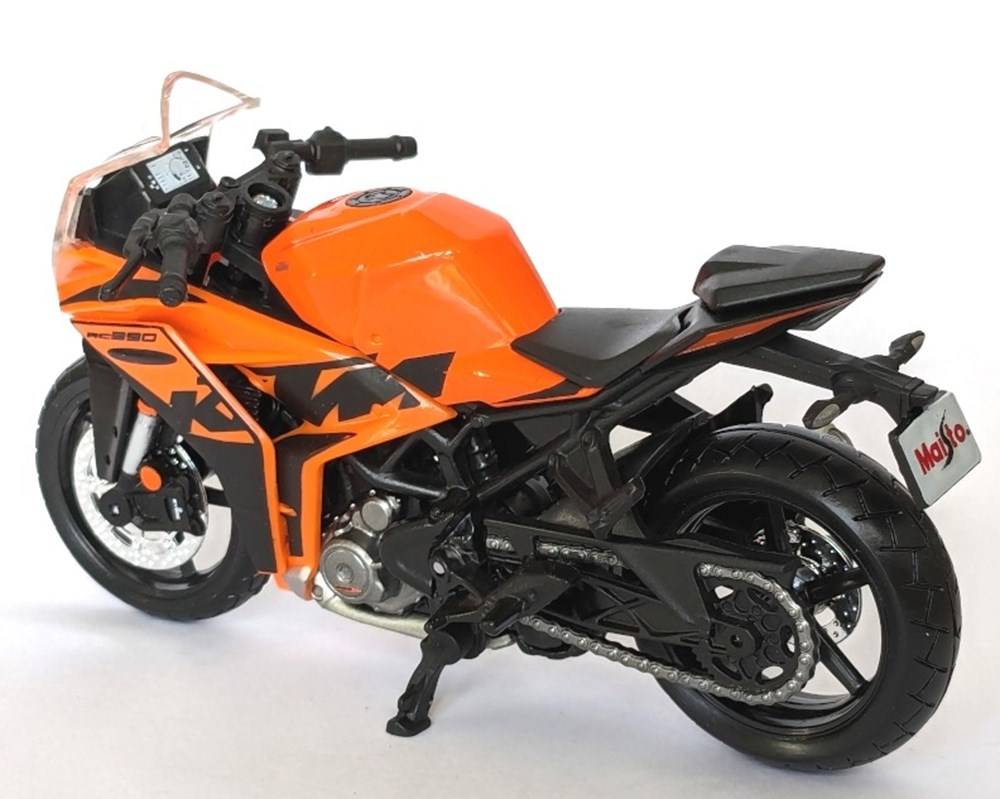 2022 - RC 390 modeles reduits motos ktm 2022 rc 390