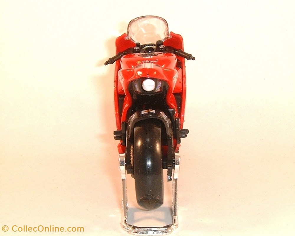 2009 - GP.09 - Casey Stoner 4 modeles reduits motos ducati 2009 gp 09 casey stoner