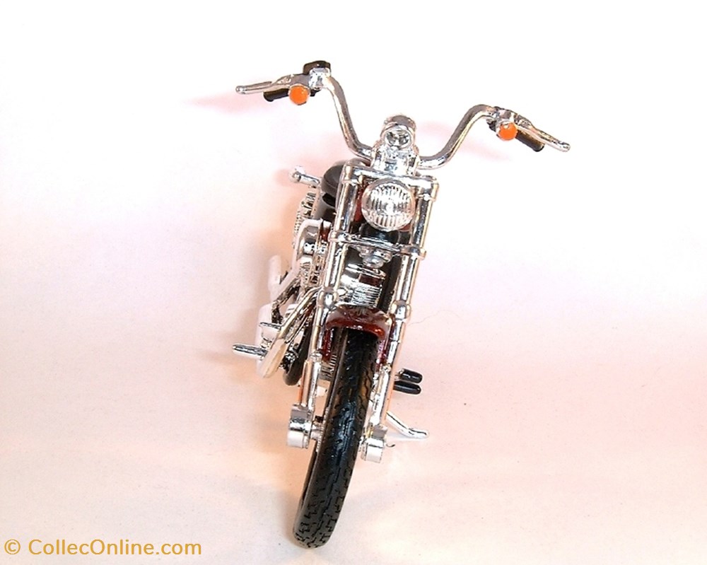 H-D XL 1200 V Seventy Two 3 modeles reduits motos harley davidson h d xl 1200 v seventy two